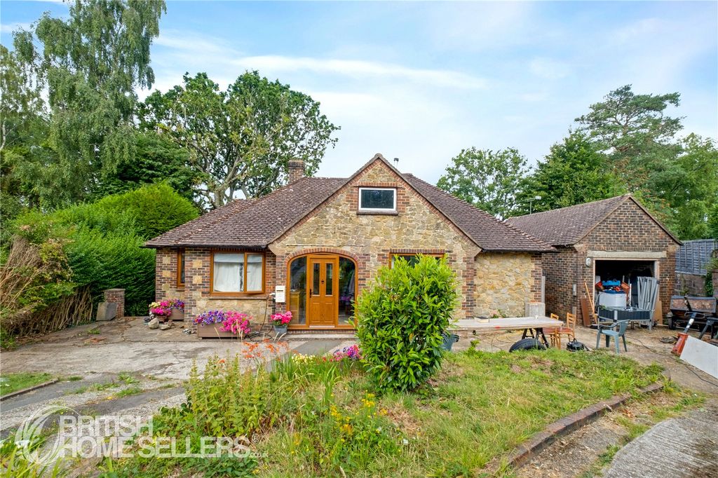 Property photo 1 of 21 Picture No. 02