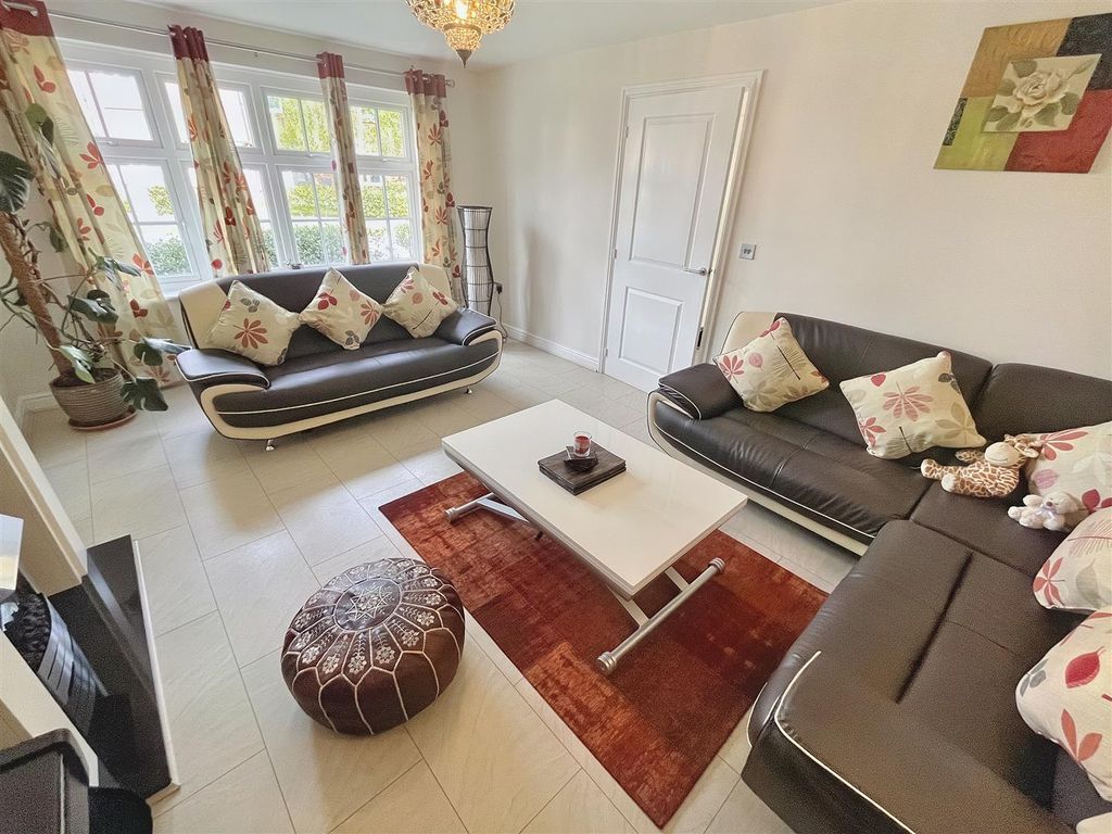 Property photo 3 of 31 Image 3