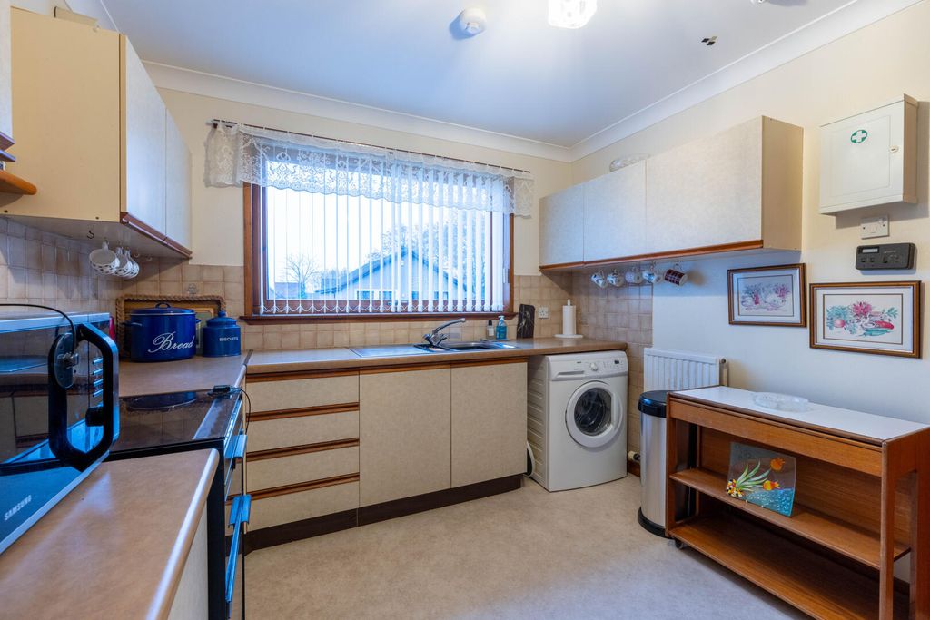 Additional image 8 of 2 bed detached bungalow for saleGeddes Drive, Perth PH1