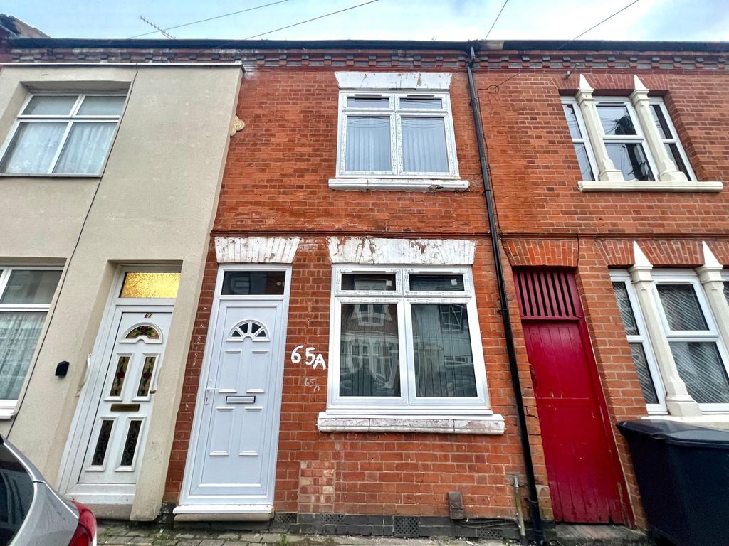 Property photo 1 of 9