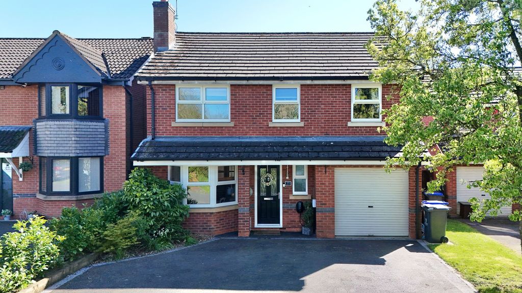Property photo 1 of 33