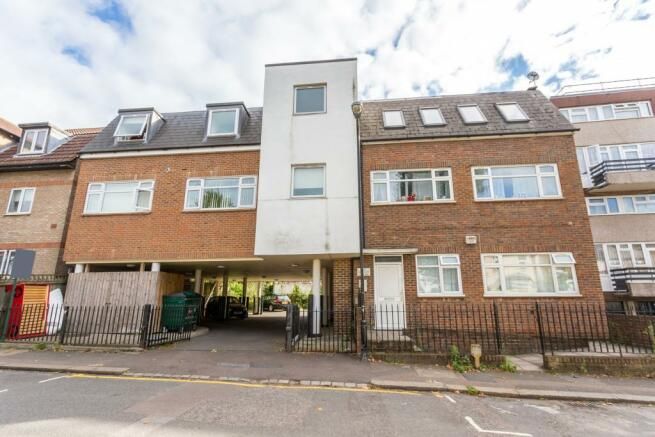 Property photo 1 of 6