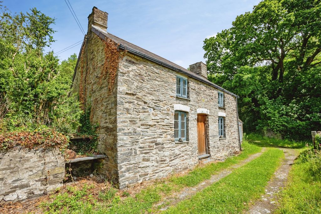 Additional image 5 of 7 bed detached house for saleLlechryd, Cardigan, Ceredigion SA43