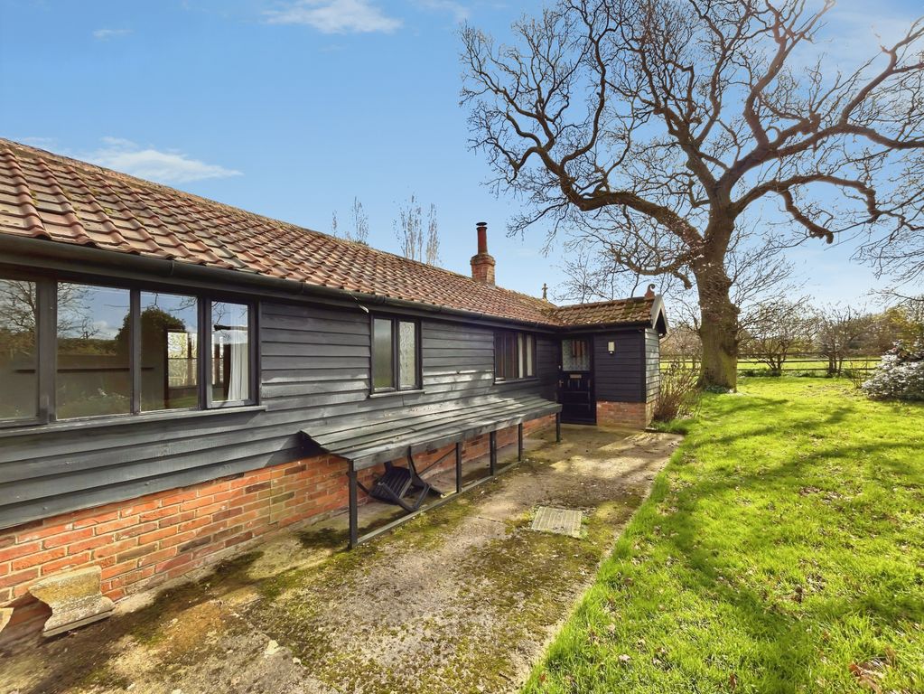 Property photo 1 of 12 Front