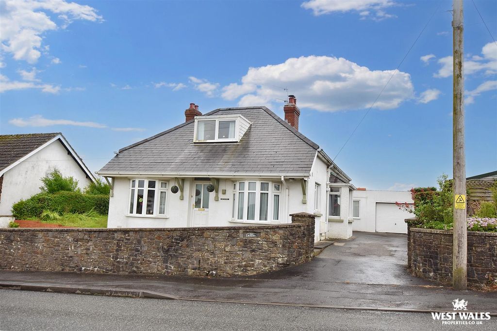 Property photo 1 of 23 27 (9).Jpg