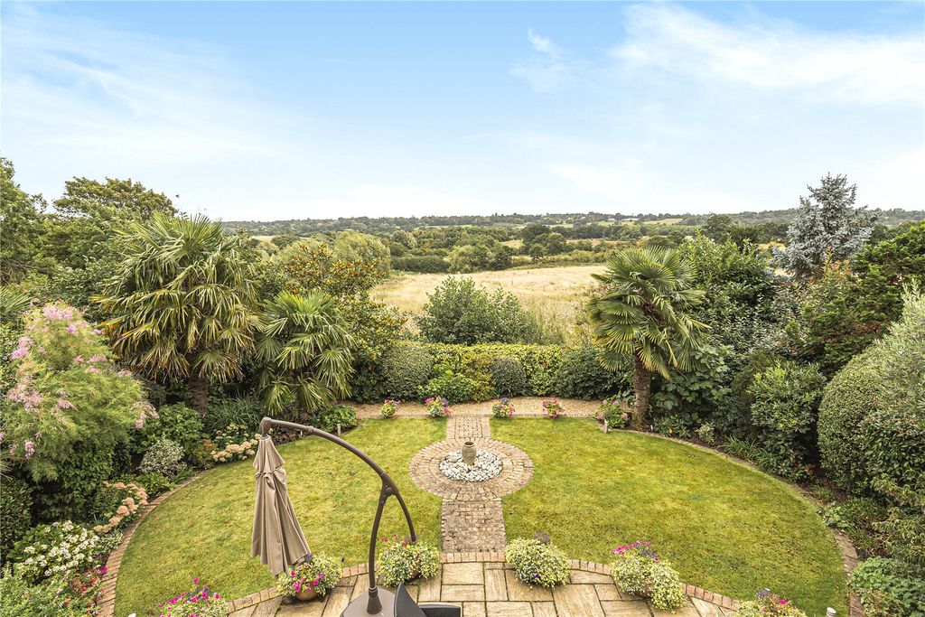 Property photo 3 of 17 Picture No. 13