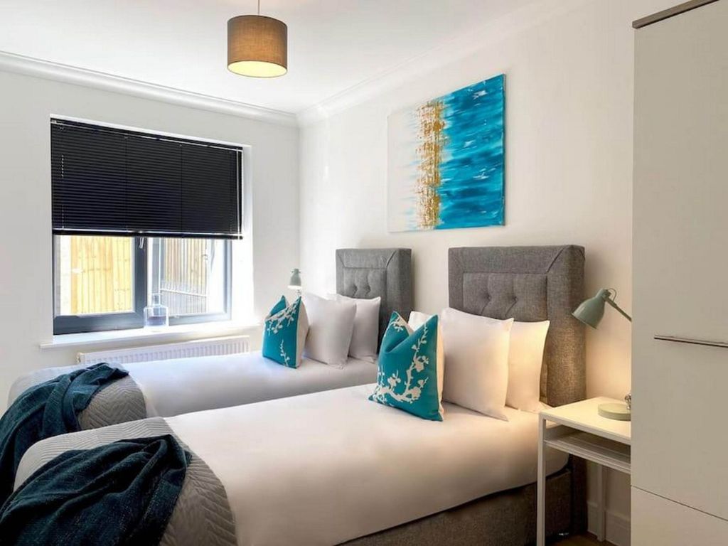 Additional image 21 of 2 bed flat to rentVictoria Street, Rochester ME1