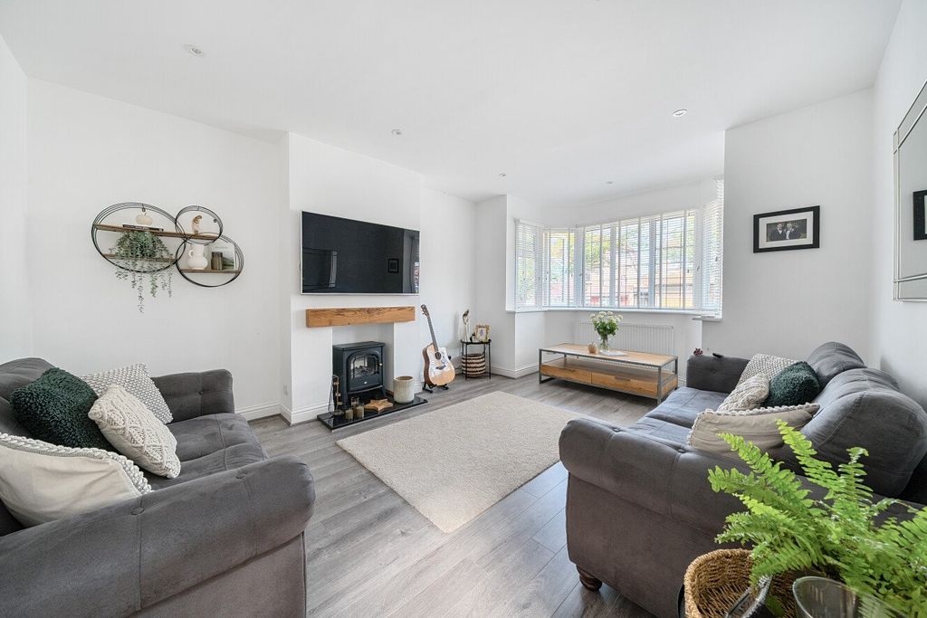 Property photo 2 of 17 Picture No. 04