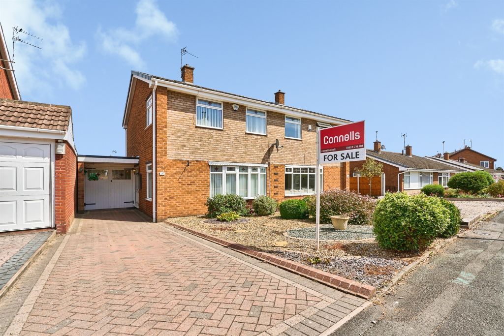 Property photo 1 of 18
