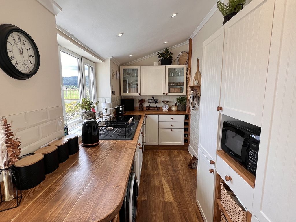 Property photo 3 of 22 Not Specified