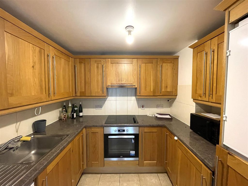 Property photo 3 of 8 Image00004.Jpeg