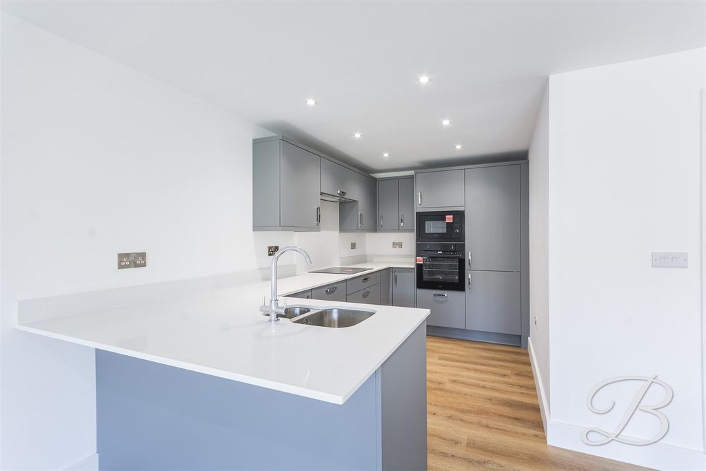 Property photo 3 of 30 CC16.Jpg