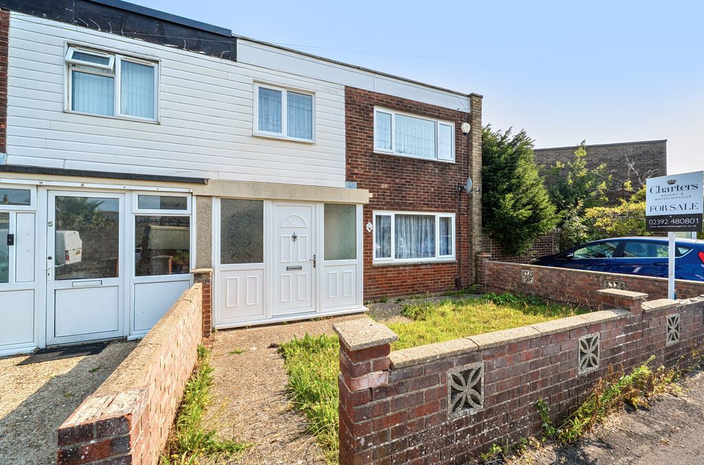 Property photo 1 of 16 1334636-24-689325...