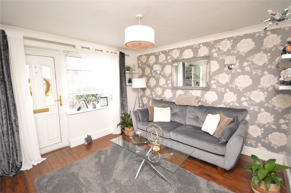 Property photo 3 of 10 Picture 3