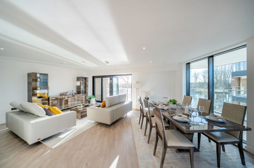 Property photo 3 of 14 1394561-5-69486A0c723E2