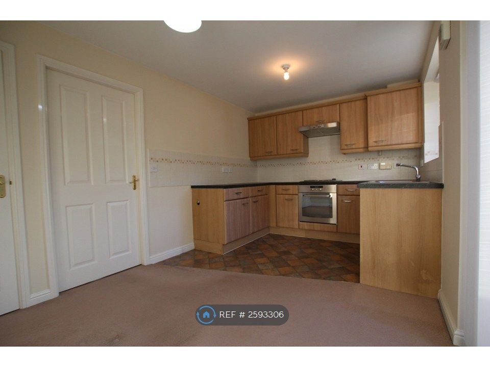 Property photo 3 of 22