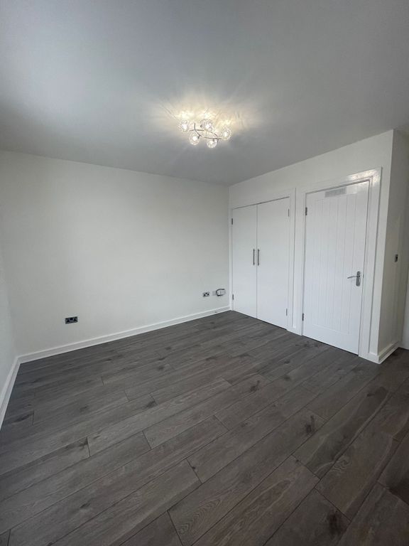 2 bed flat to rentMariners Point, Hartlepool TS24 photo 5
