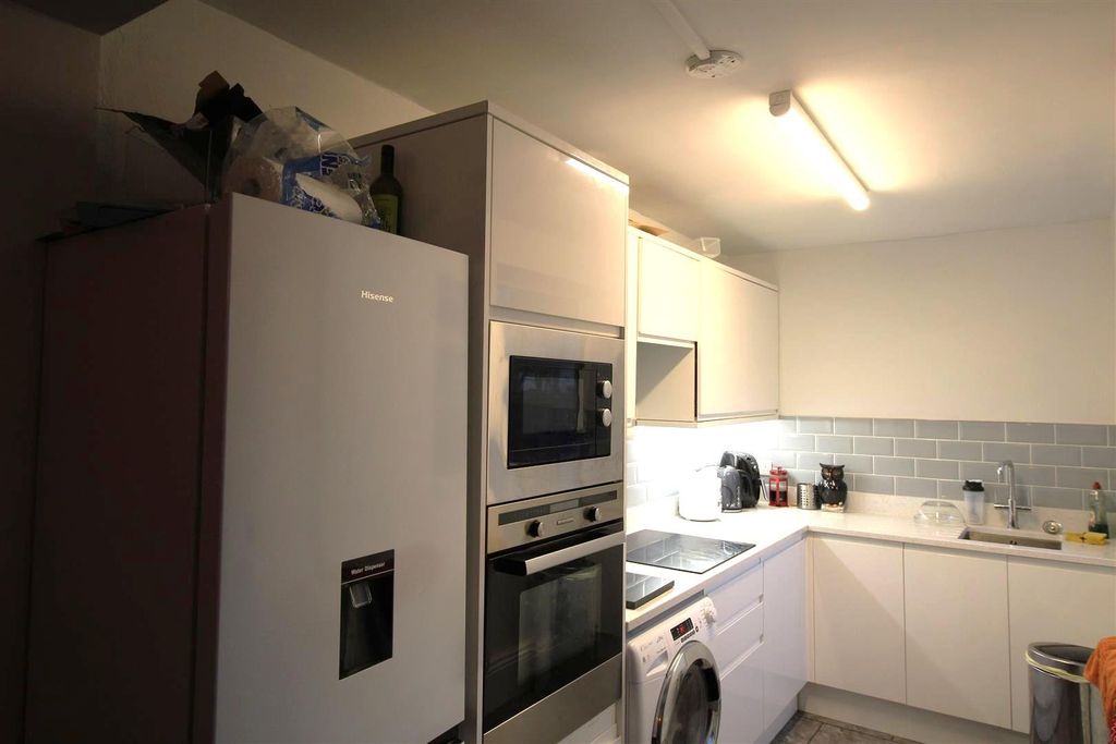 Property photo 1 of 8 Nttkklgwbk2Khzlqjkcyya.Jpg