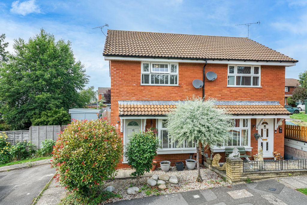 Property photo 1 of 16 59-Dalesford-Road-2