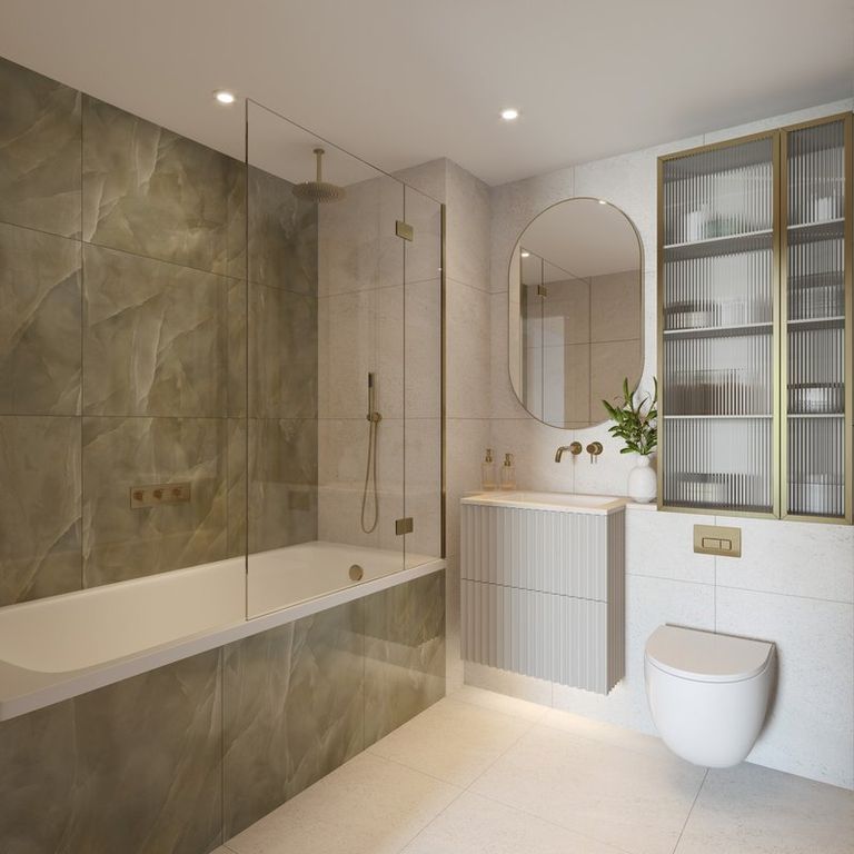 Property photo 3 of 7 Bathroom 