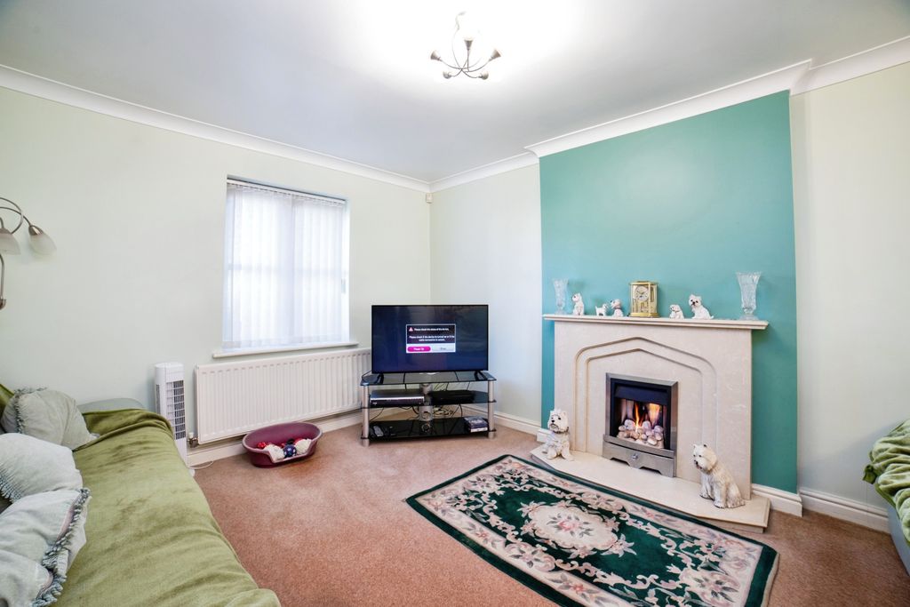 Property photo 3 of 18 Photography