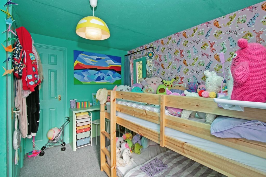 Additional image 15 of 2 bed flat for saleCalver Close, Penryn, Cornwall TR10