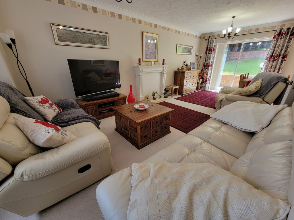 Property photo 3 of 18