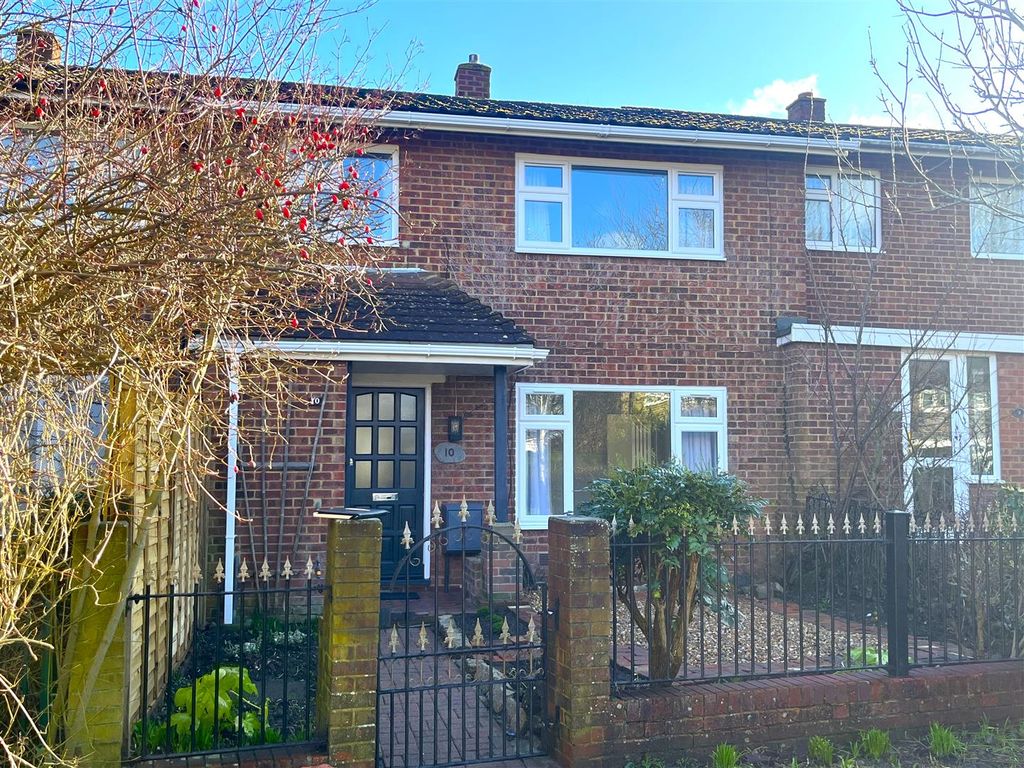 Property photo 1 of 14 Front.Jpg