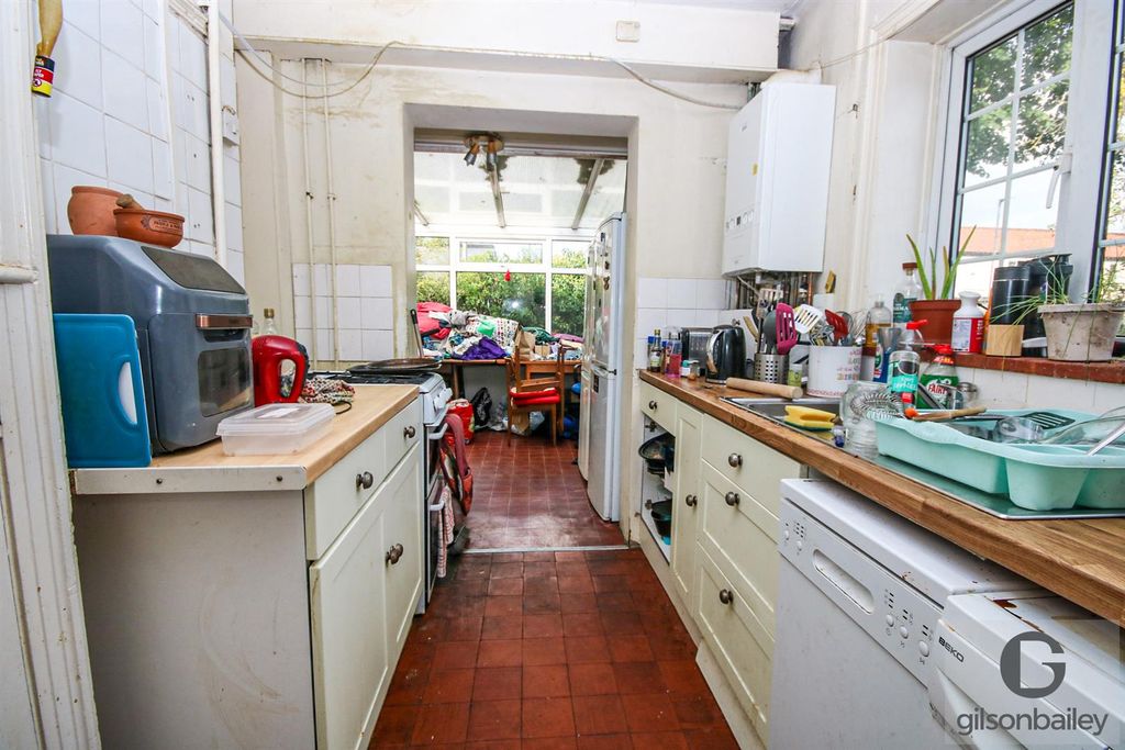 Property photo 3 of 16 Img_6083-2.Jpg