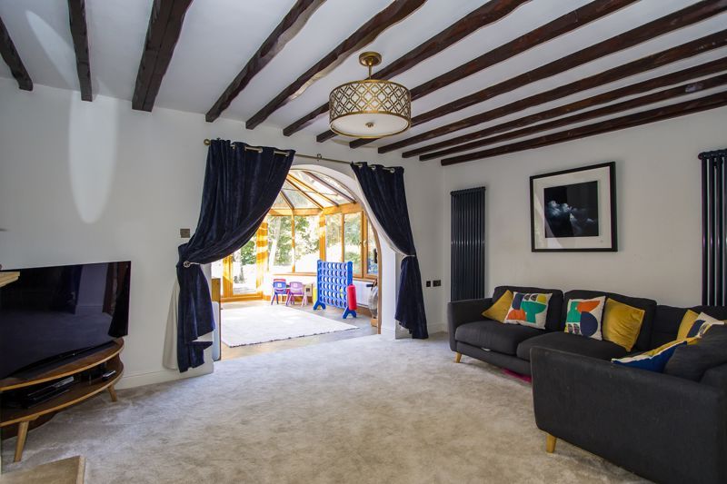 Property photo 2 of 44 Photo 20