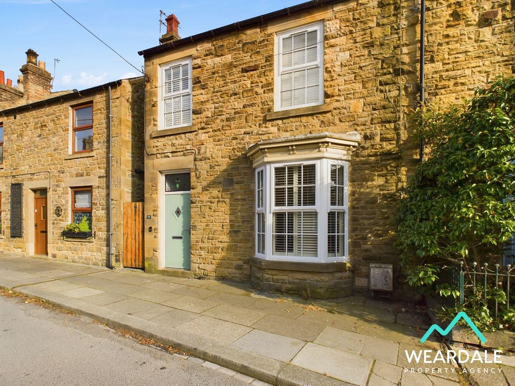 Property photo 1 of 37