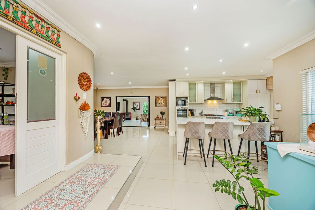 Property photo 1 of 32 Dbv1734637