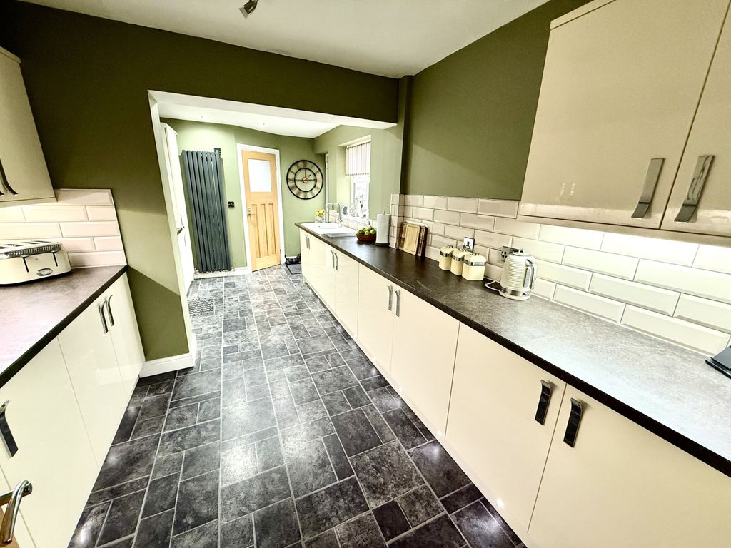 Property photo 2 of 14 Img_1427