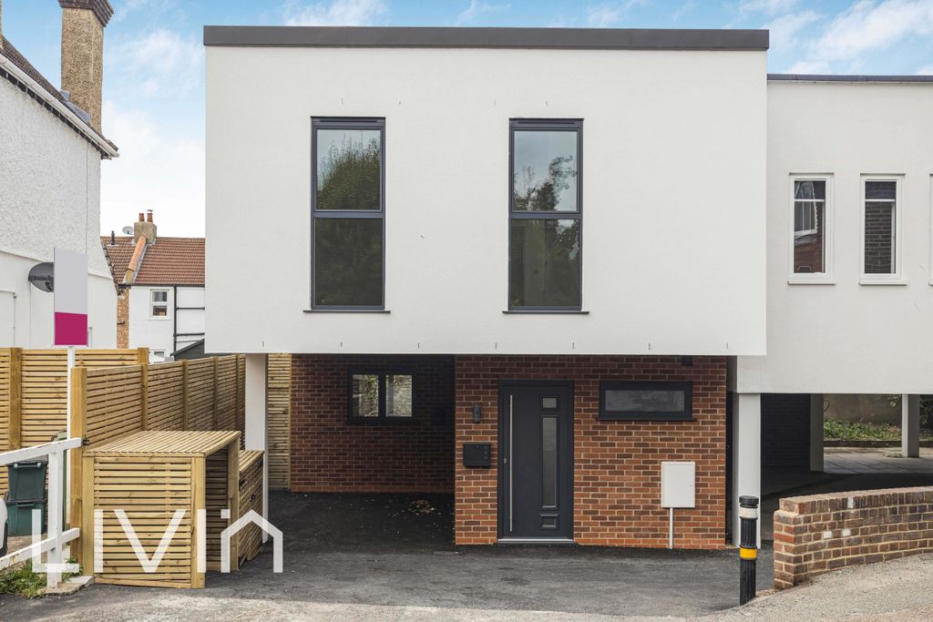 Property photo 1 of 35 025A7379