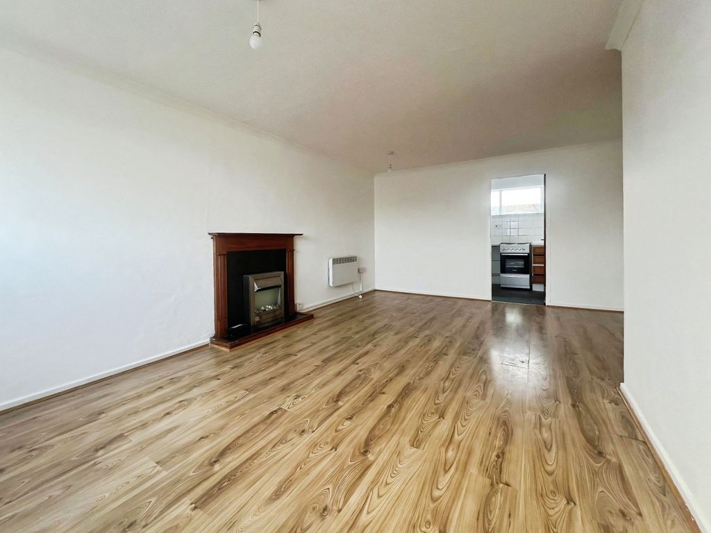 Property photo 2 of 8 4E859A31-Whatsapp 20Image 202026-02-25 20At 2016.0