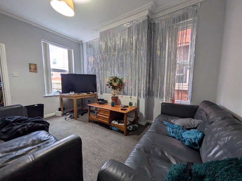 Property photo 2 of 10 Photo 9