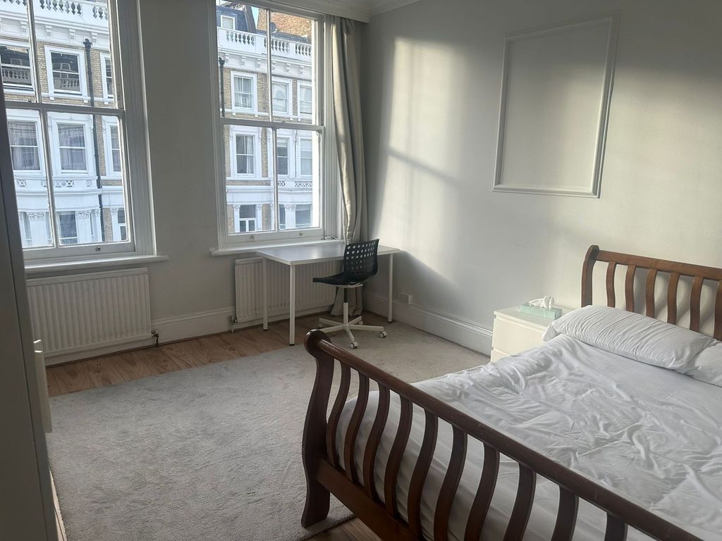 Property photo 1 of 2