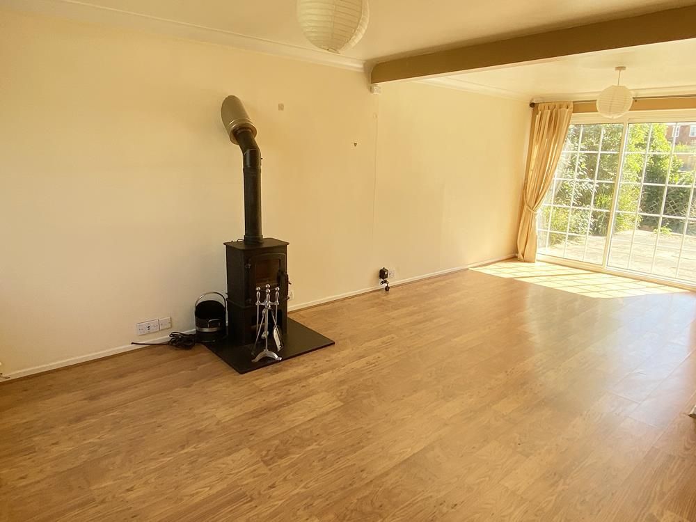 Property photo 3 of 12 Sitting Room.Jpg