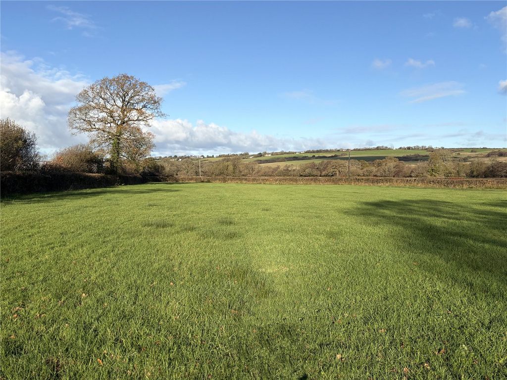 Property photo 3 of 5 Picture No. 03