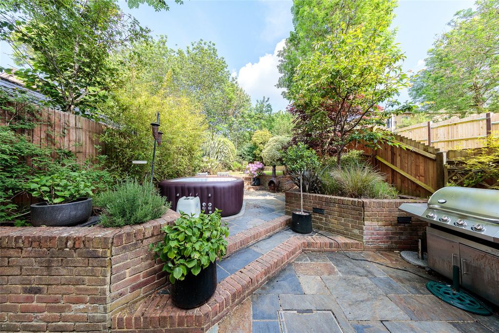 Property photo 3 of 10 Picture No. 15