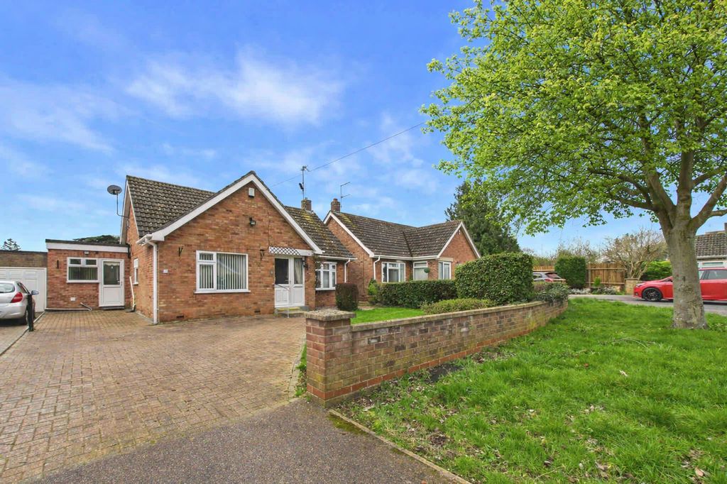 Property photo 1 of 18