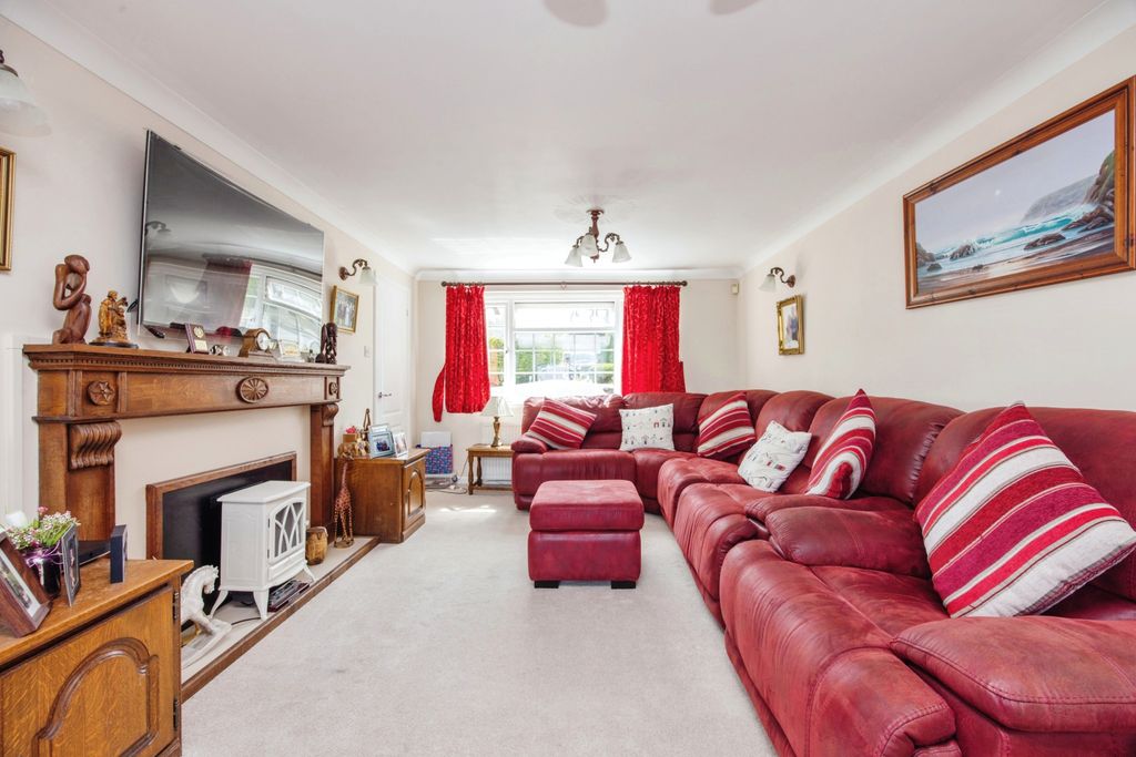 Property photo 2 of 17 Photography