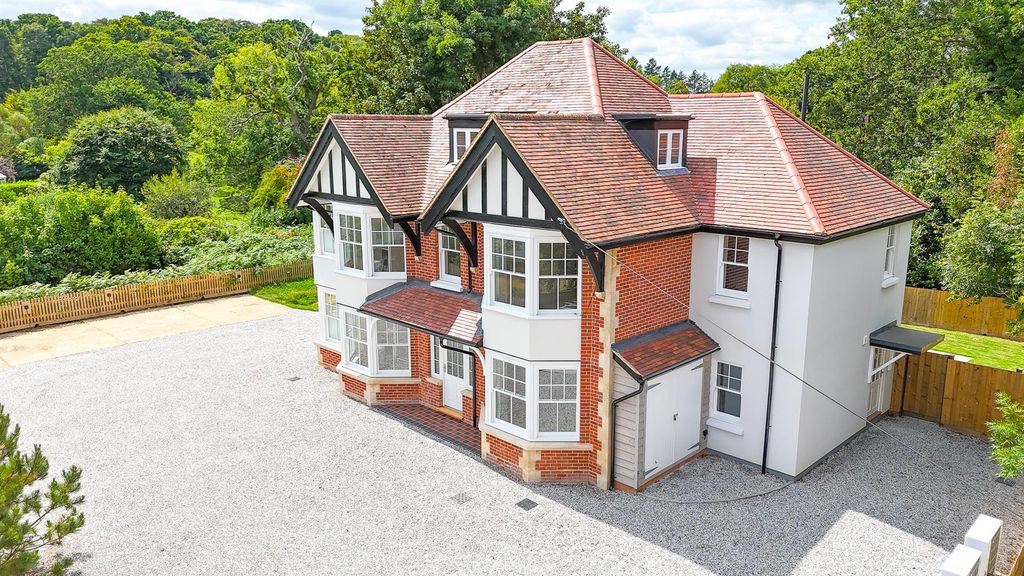 Property photo 1 of 9 Dji_20250801132037_0258_D.Jpg