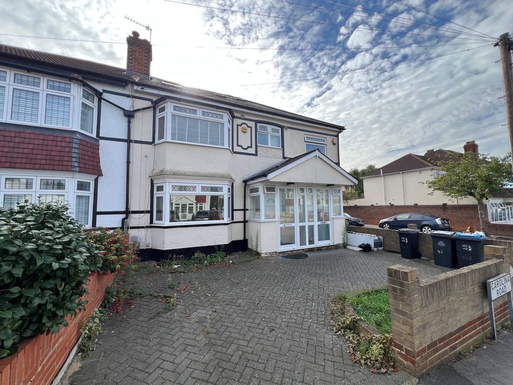 Property photo 1 of 18 Photo