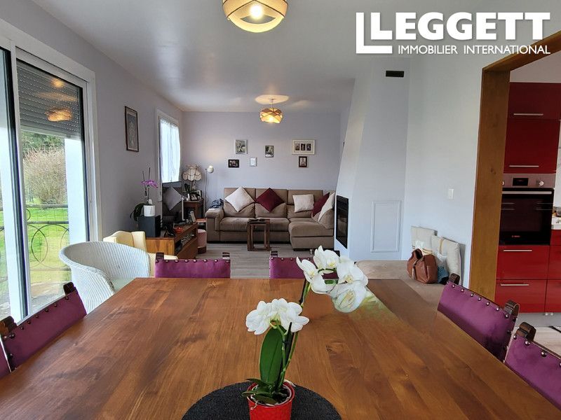 Property photo 3 of 10