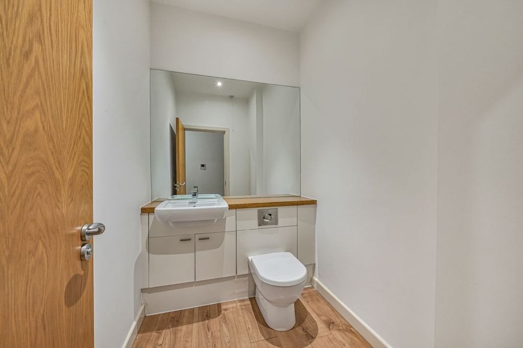 Property photo 3 of 16 Picture No. 03