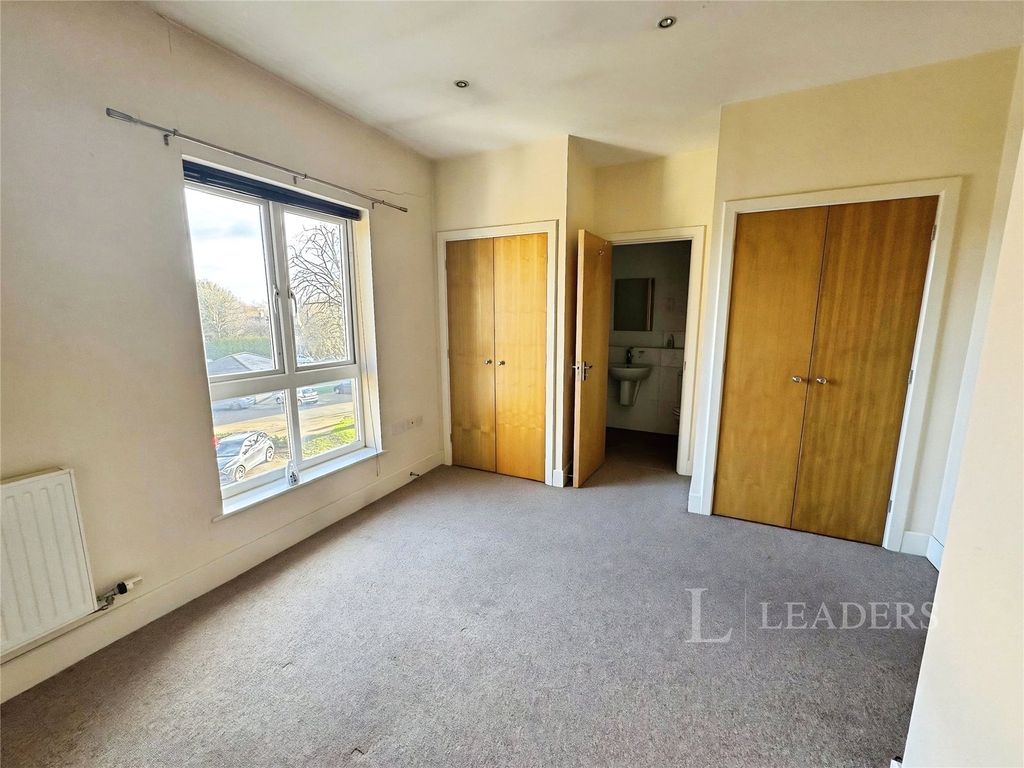 Property photo 2 of 9 Picture No. 06