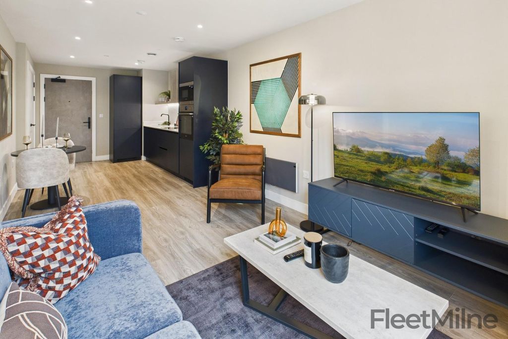 Property photo 1 of 14 Living Area