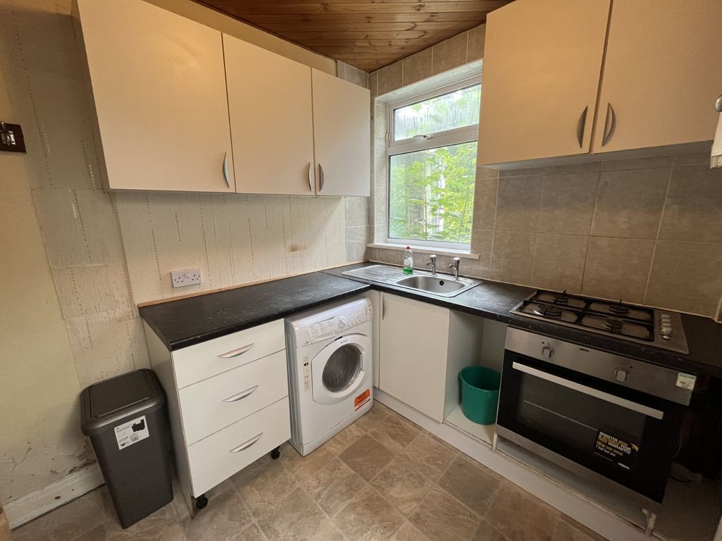 Property photo 2 of 10 Picture No. 04