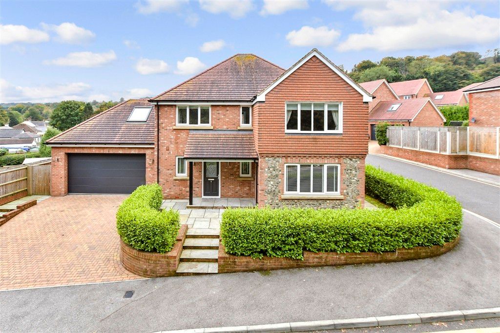 Property photo 3 of 13 External (Web)